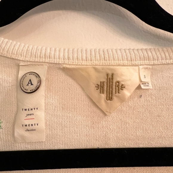 Rare Anthropologie Archival Collection Cream Dog Cardigan Small NWOT - Picture 2 of 3
